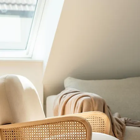 Duplex Petit-fort Proche